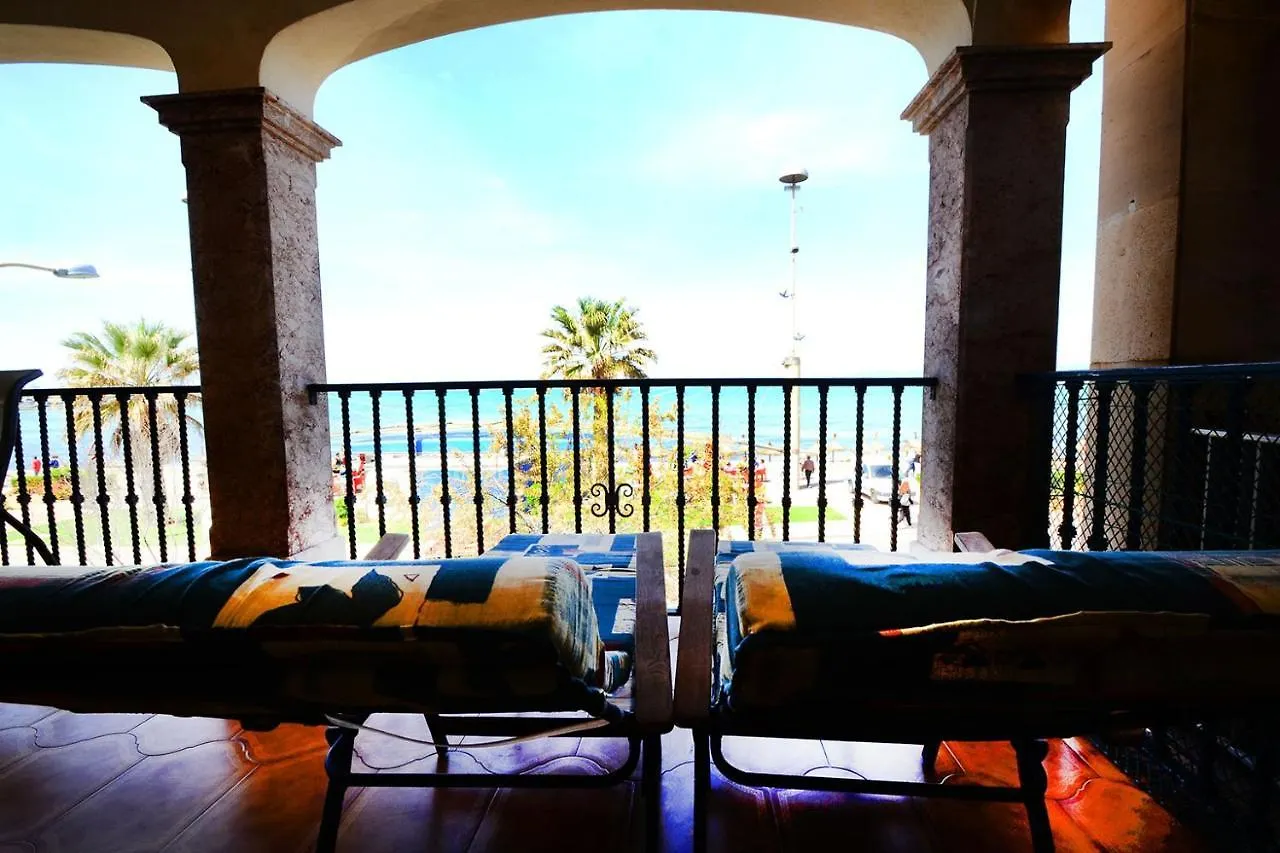 Apartment In Carrer Cartago location