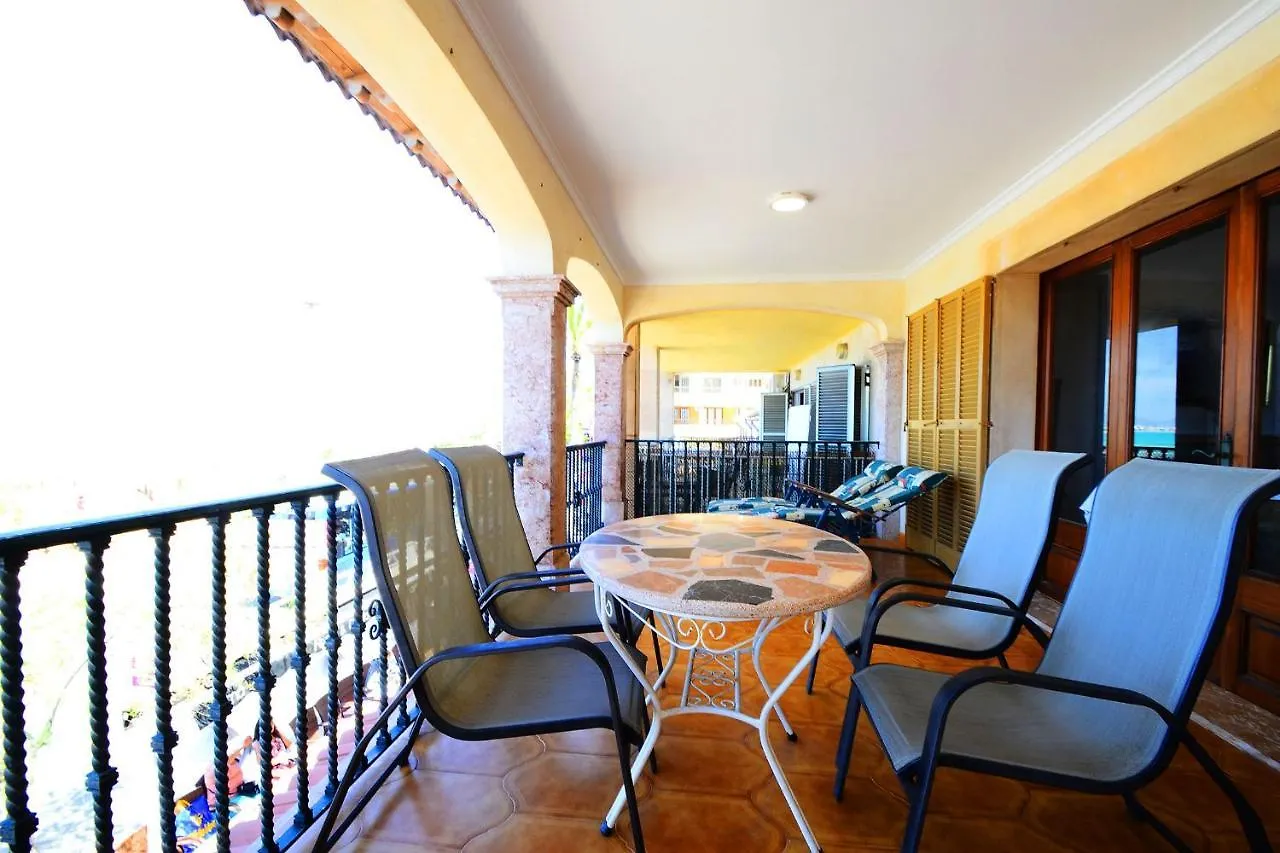 Apartment In Carrer Cartago エル・アレナル