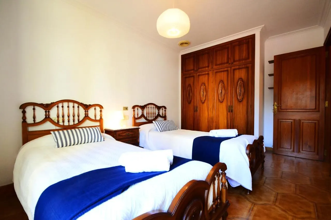 Apartment In Carrer Cartago エル・アレナル 0*,